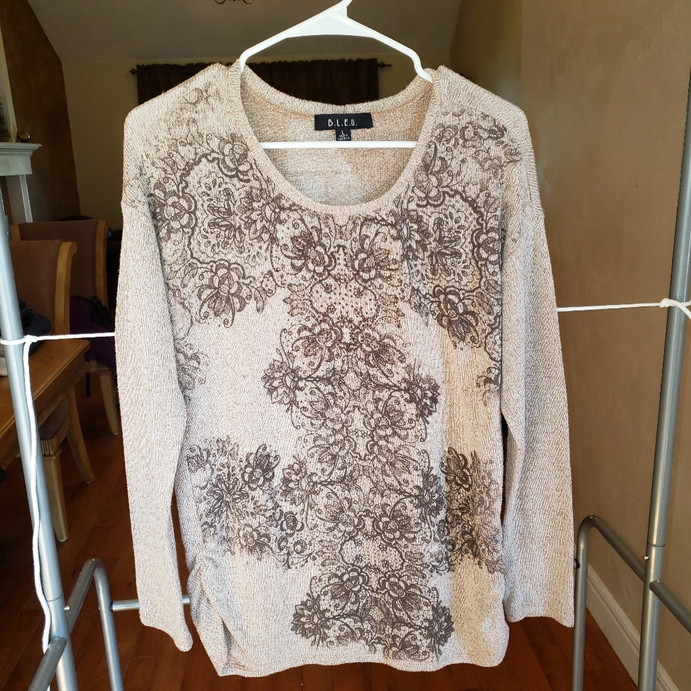 B.L.E.U. shirt size L